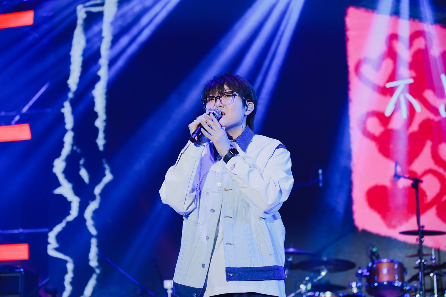 校园音乐节王靖雯演唱